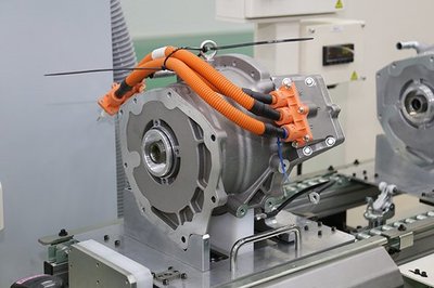 奇瑞安川首臺(tái)先進(jìn)電驅(qū)下線 助力新能源汽車發(fā)展